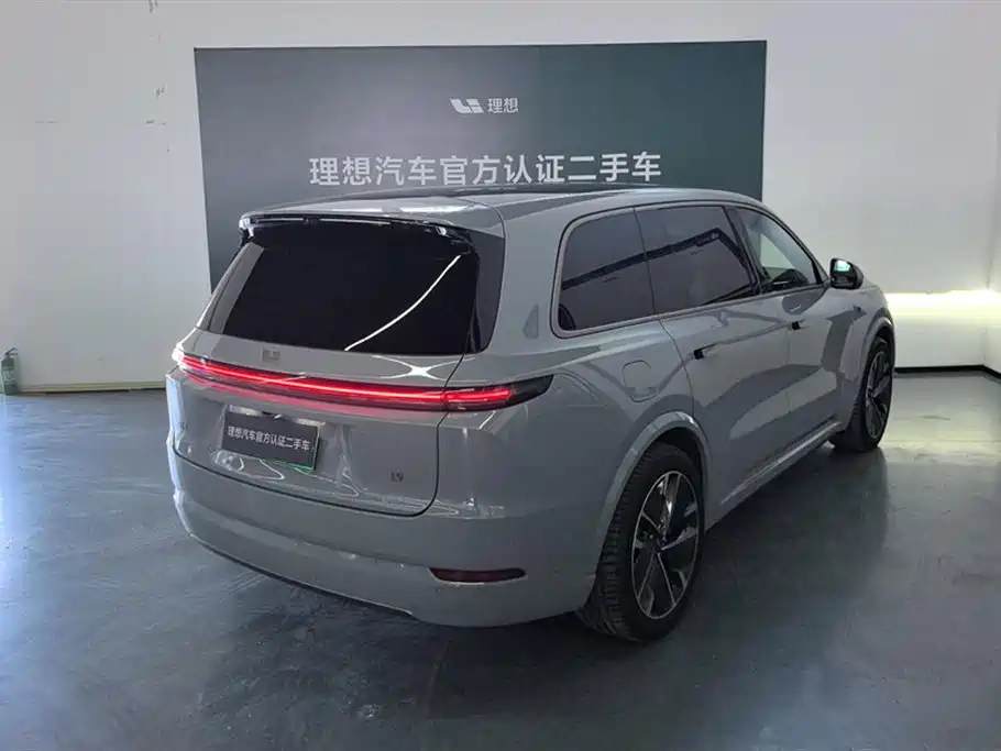 Ideal L9 2025 Ultra smart refresh version купить на сайте DeffCars