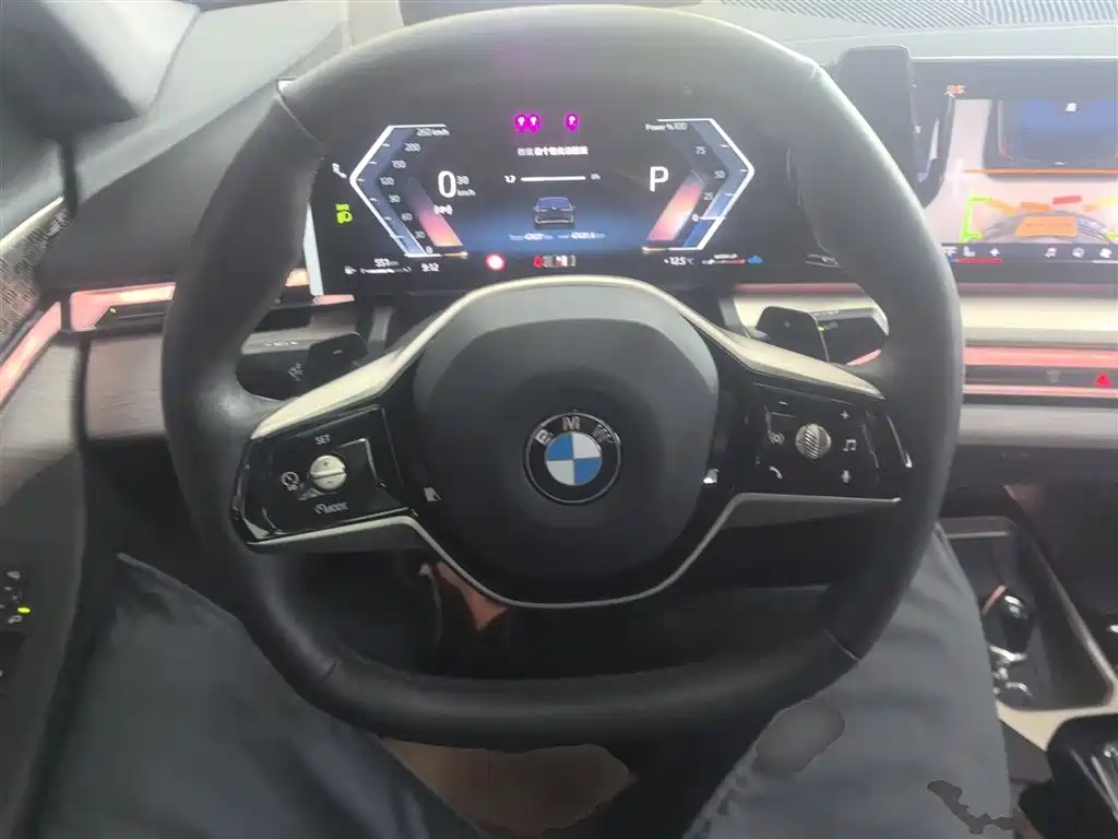BMW 5 Series 2024 530Li Exclusive Luxury Package купить на сайте DeffCars