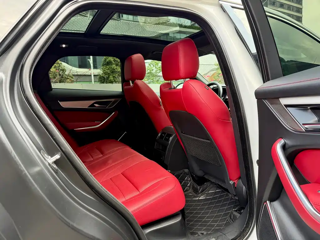 Jaguar F-PACE 2021 250PS R-Dynamic S купить на сайте DeffCars