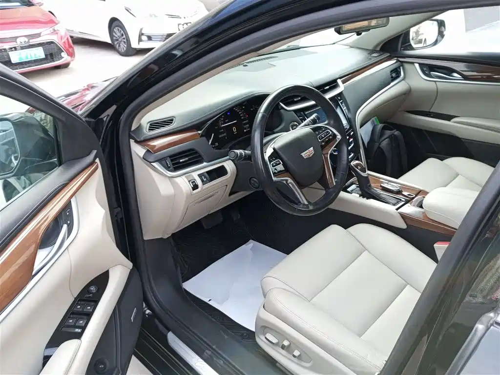 Cadillac XTS 2018 28T Elite купить на сайте DeffCars