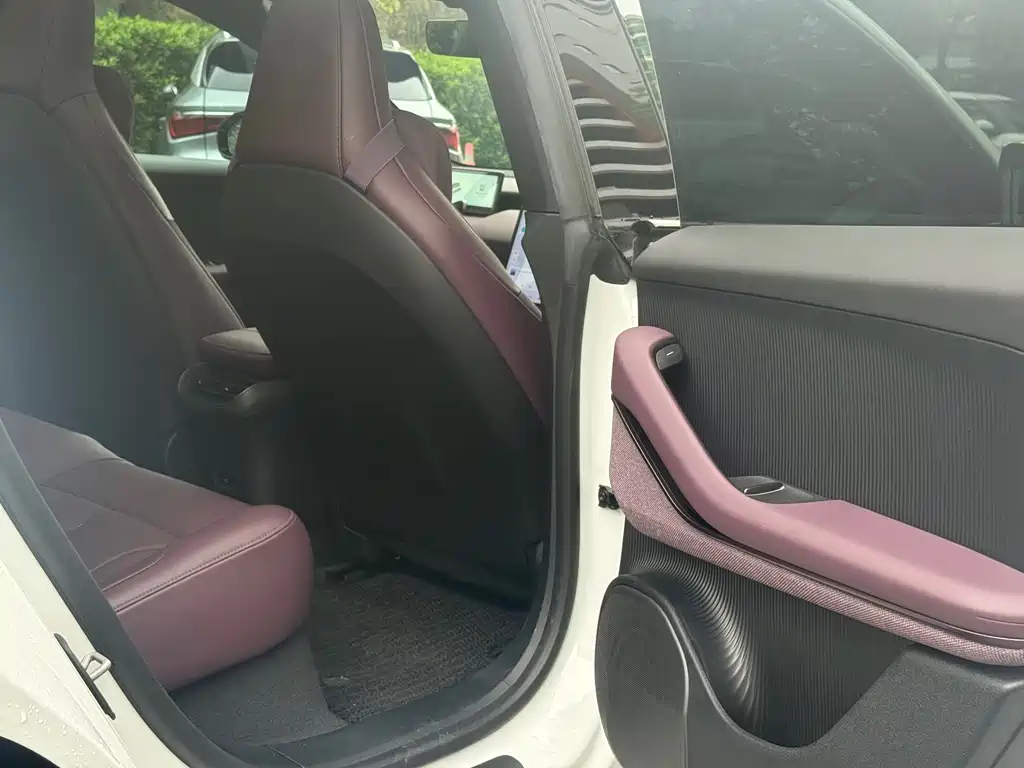 NIO ET5T 2023 75kWh Touring купить на сайте DeffCars