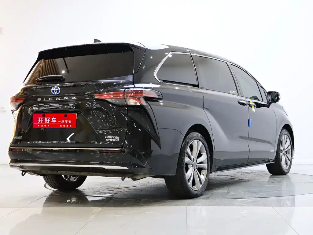 SIENNA 2023 2.5L Hybrid Premium Edition купить на сайте DeffCars