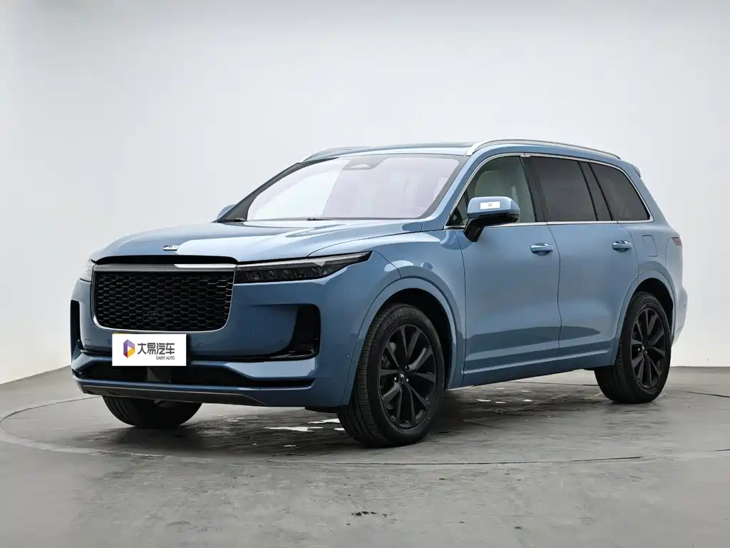 Ideal ONE 2021 extended range 6-seater version купить на сайте DeffCars