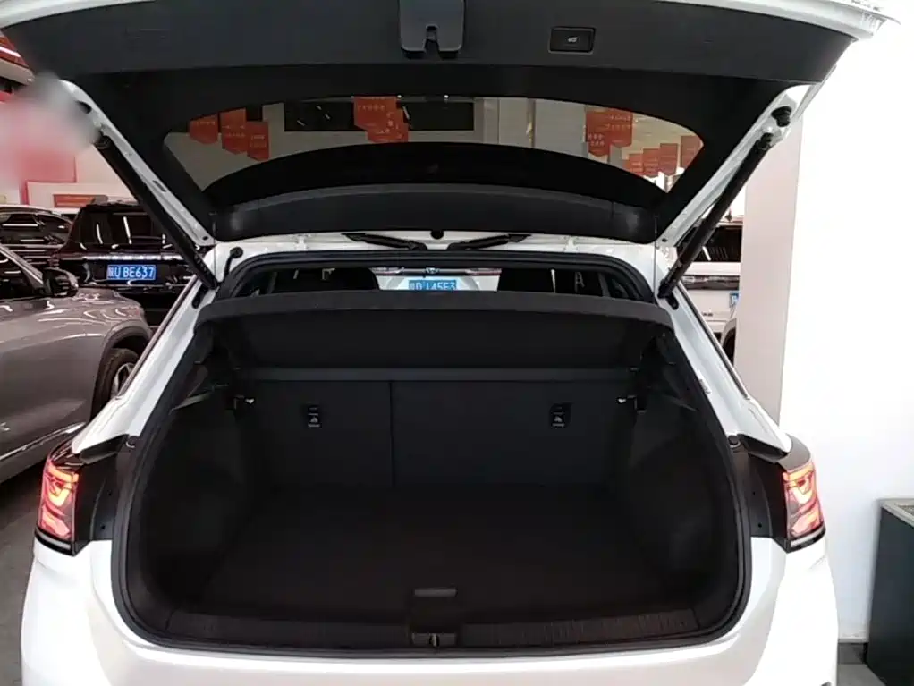 T-ROC 2024 300TSI DSG two-wheel drive Chenguang version купить на сайте DeffCars