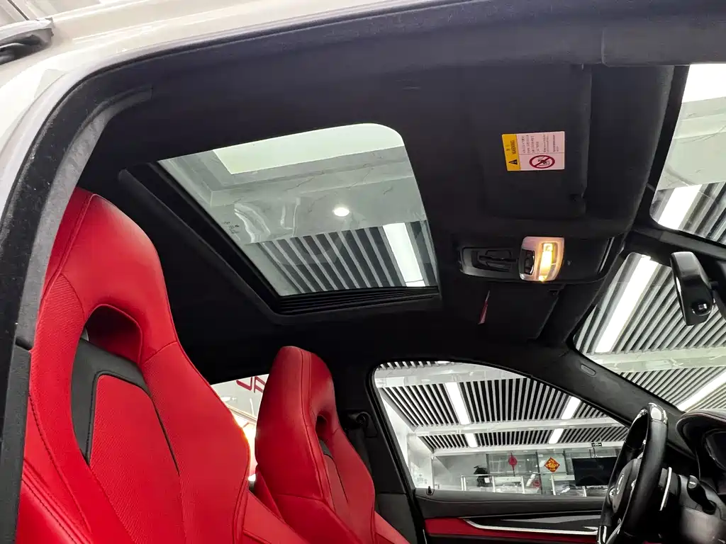 BMW X6 M 2015 X6 M купить на сайте DeffCars