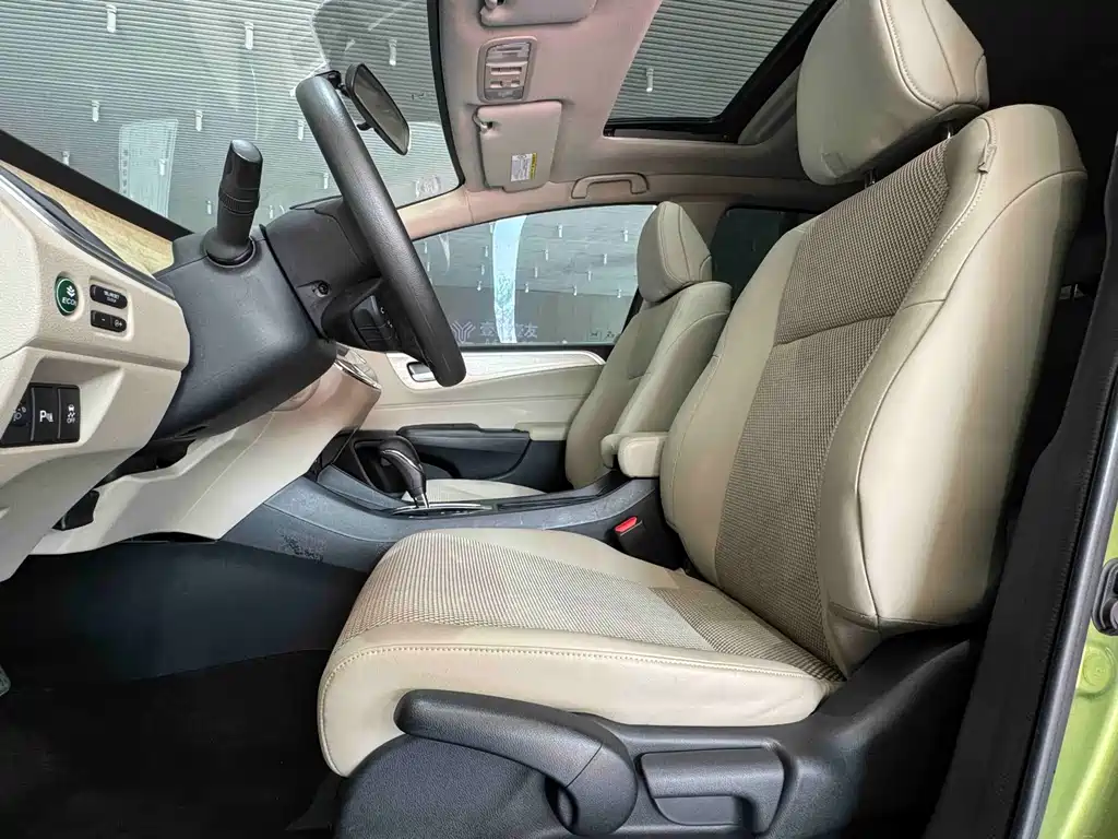 Jade 2016 1.8L automatic comfort elite version 5 seats купить на сайте DeffCars