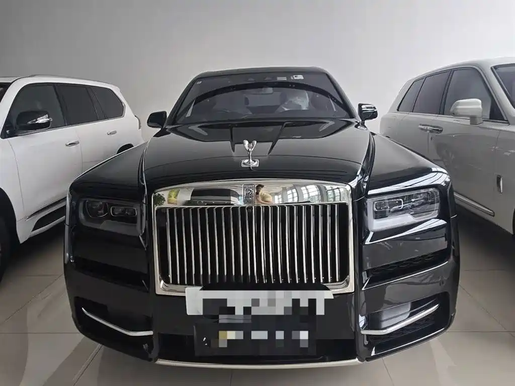 Cullinan 2024 five-seater version купить на сайте DeffCars