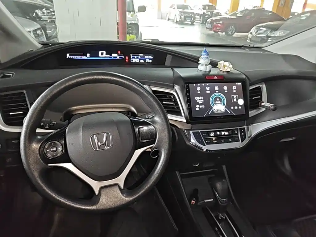 Jade 2017 1.8L automatic classic version 5 seats купить на сайте DeffCars