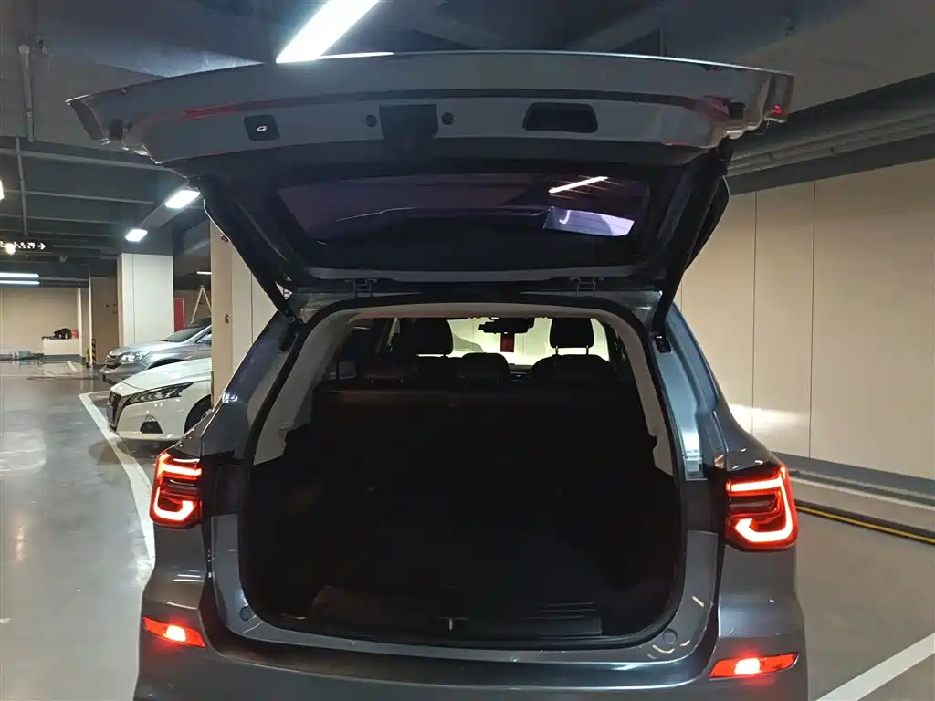 Roewe RX5 2020 PLUS 300TGI Automatic Ali Guochao Ronglin Edition купить на сайте DeffCars