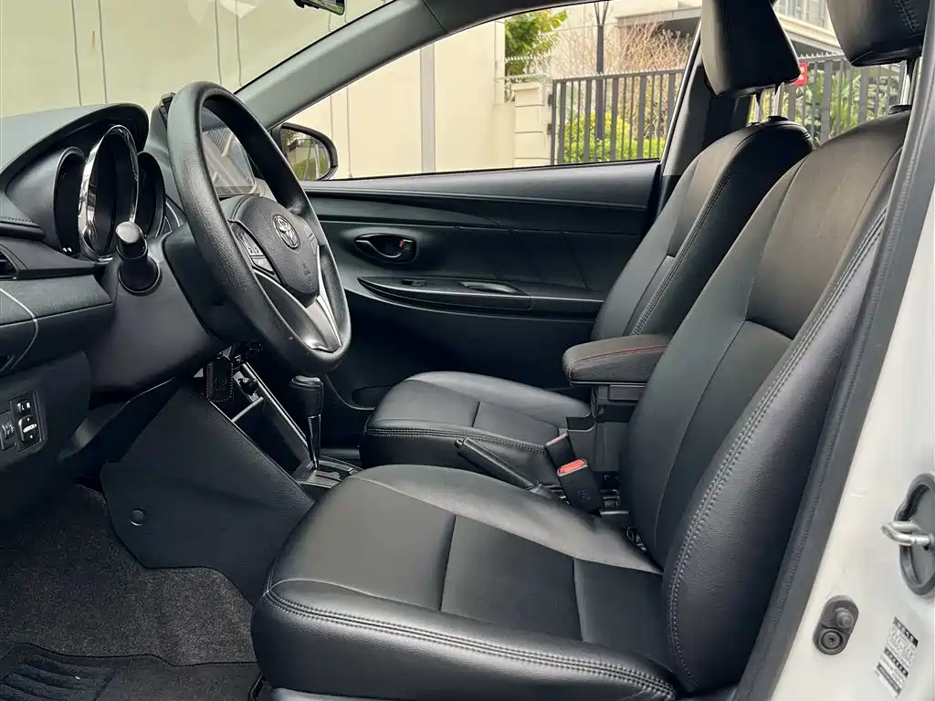 YARiS L Zhixiang 2022 1.5L CVT leading PLUS version купить на сайте DeffCars