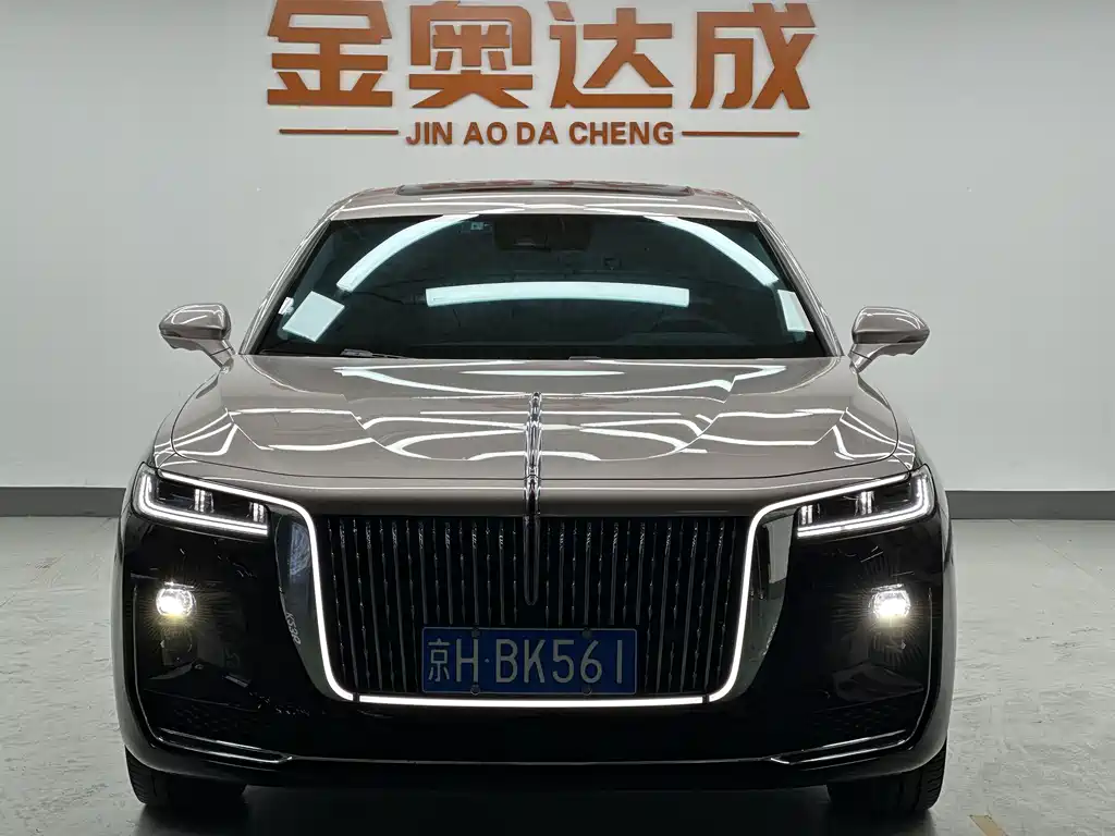 Hongqi H9 2022 3.0T Zhilian Qiling four-seater version купить на сайте DeffCars