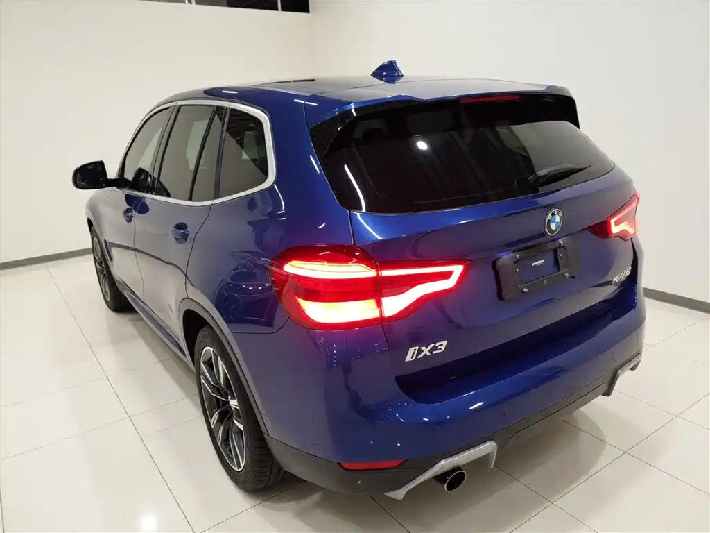 BMW iX3 2021 facelift leading model купить на сайте DeffCars
