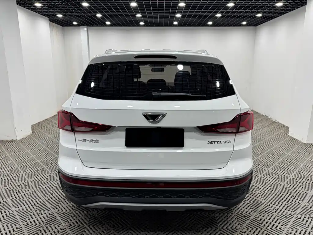 Jetta VS5 2023 280TSI automatic aggressive model купить на сайте DeffCars