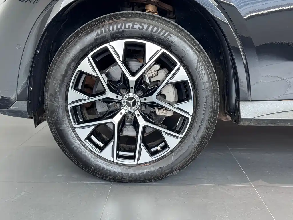 Mercedes-Benz GLC 2023 GLC 260 L 4MATIC luxury model 5 seats купить на сайте DeffCars