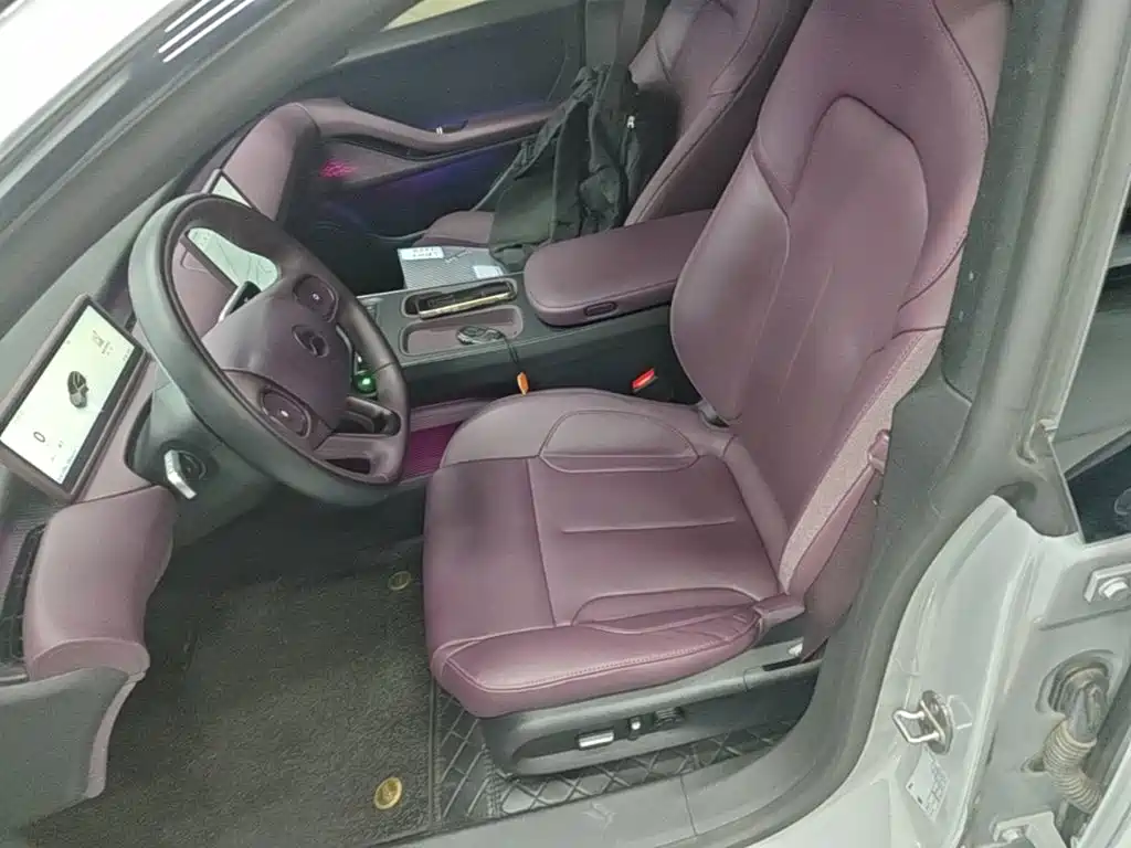 NIO ET5T 2024 model 100kWh Touring купить на сайте DeffCars