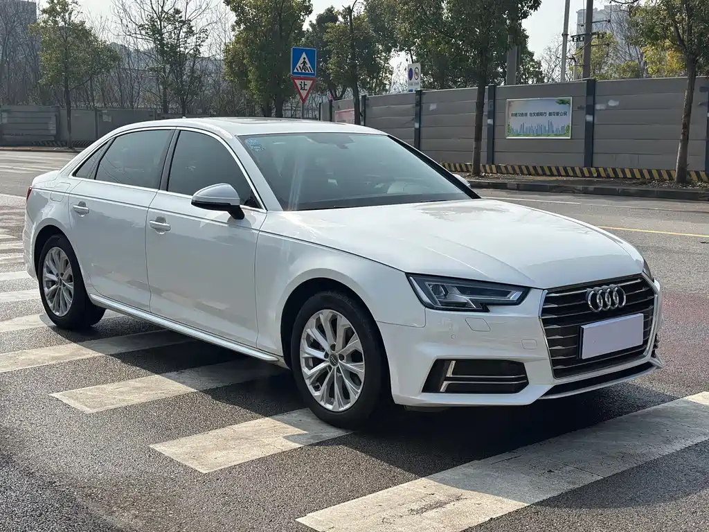 Audi A4L 2019 40 TFSI Enterprising National V купить на сайте DeffCars