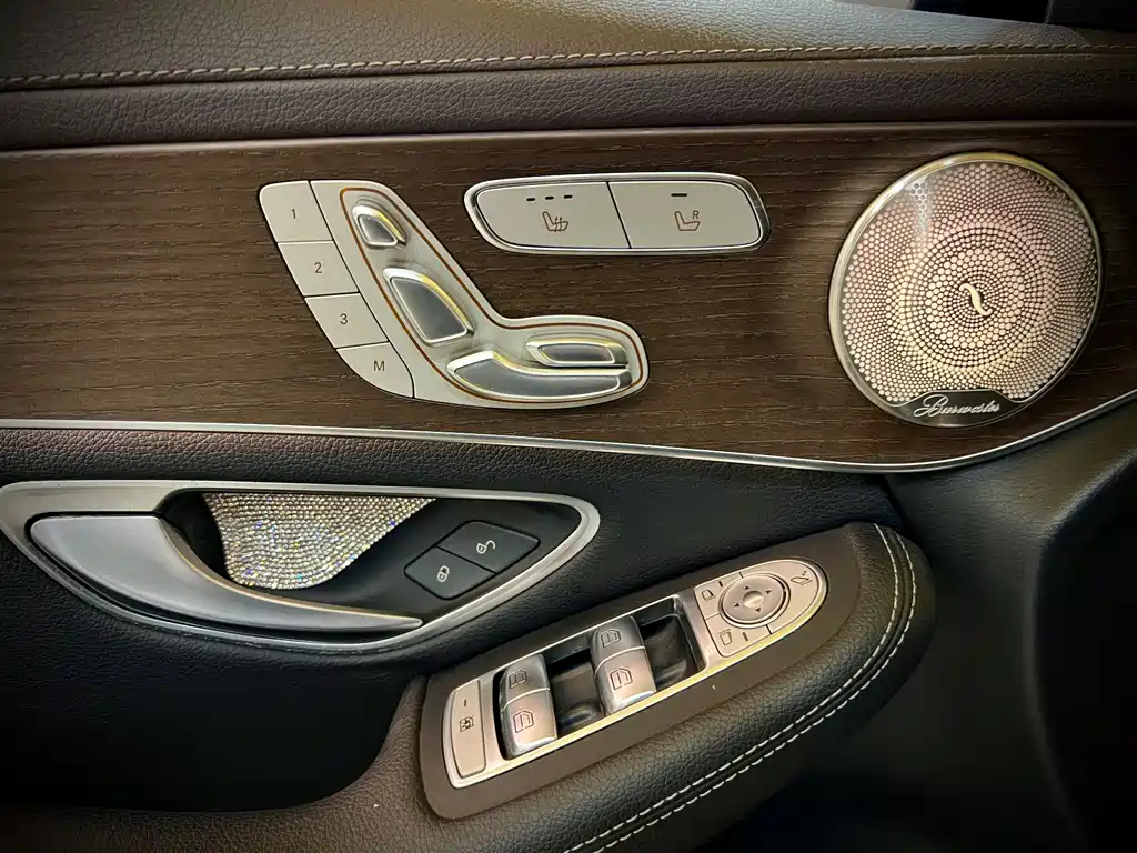 Mercedes-Benz GLC 2022 facelift 2 GLC 260 L 4MATIC luxury model купить на сайте DeffCars