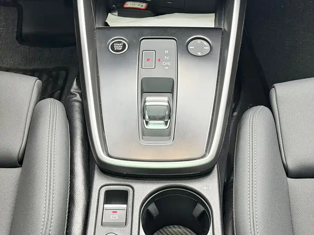 Audi A3 2024 A3L Limousine 35 TFSI Fashionable and Sporty купить на сайте DeffCars