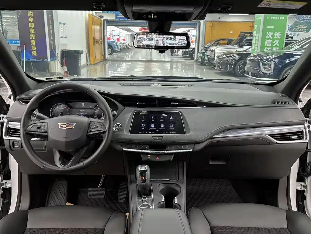Cadillac XT4 2018 28T two-wheel drive technology купить на сайте DeffCars