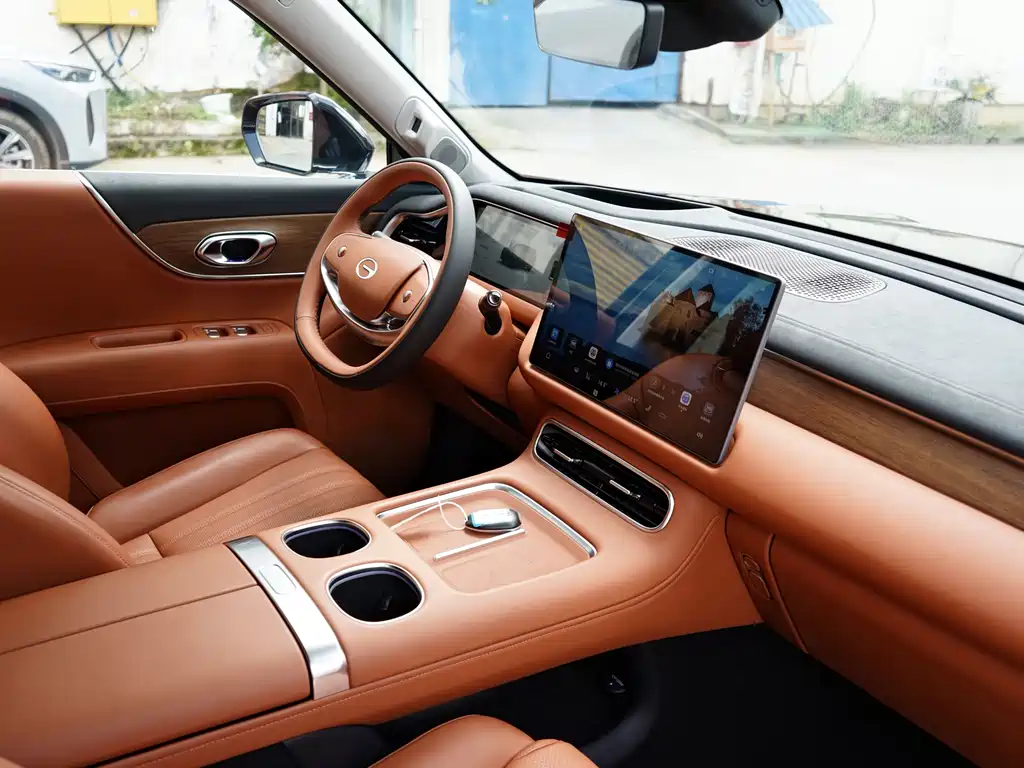 Trumpchi Yearning S9 2025 Qiankun UItra 5-seater купить на сайте DeffCars