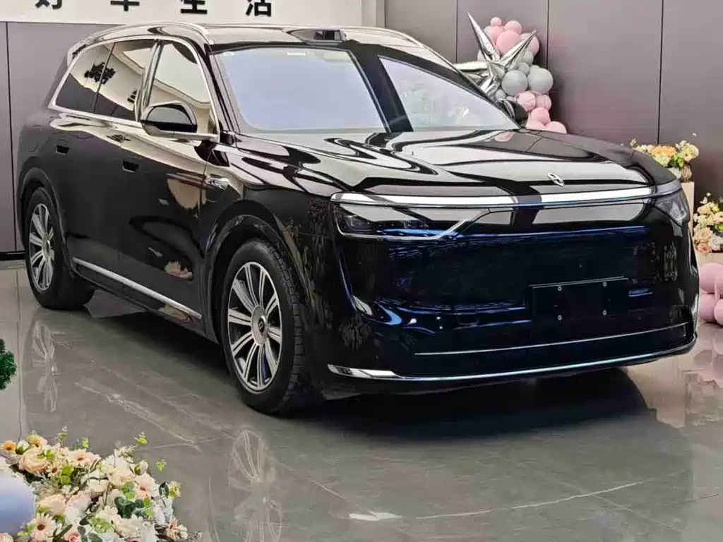 Wenjie M8 2025 extended range Max+ version 53.4kWh 5-seater version купить на сайте DeffCars