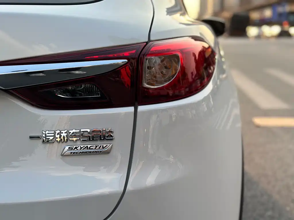 Mazda CX-4 2018 2.5L automatic four-wheel drive Blue Sky Fearless Edition National V купить на сайте DeffCars