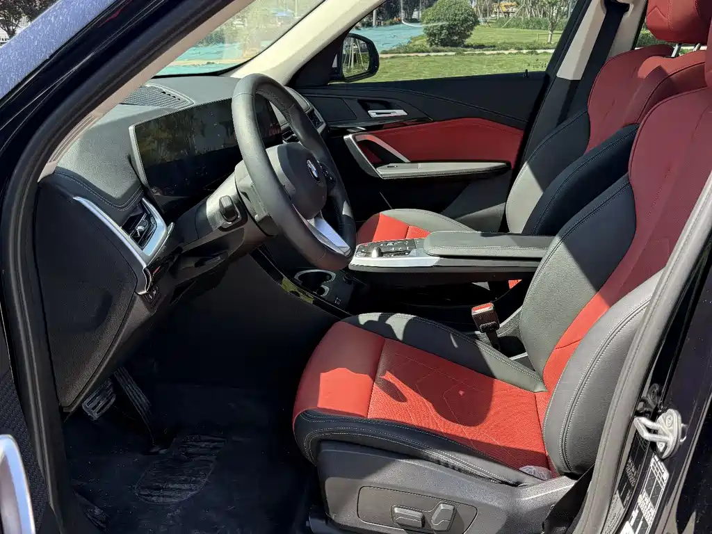 BMW X1 2023 sDrive20Li X Design Package купить на сайте DeffCars