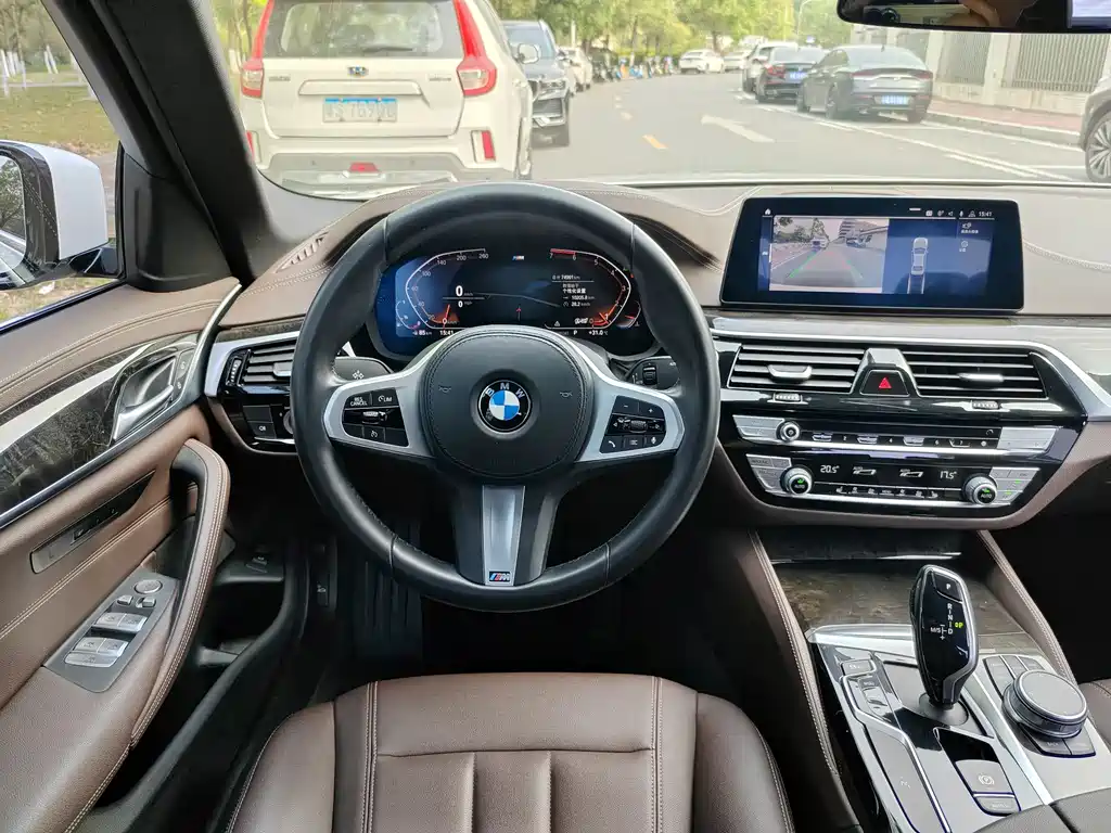 BMW 5 Series 2020 525Li M Sports Package купить на сайте DeffCars