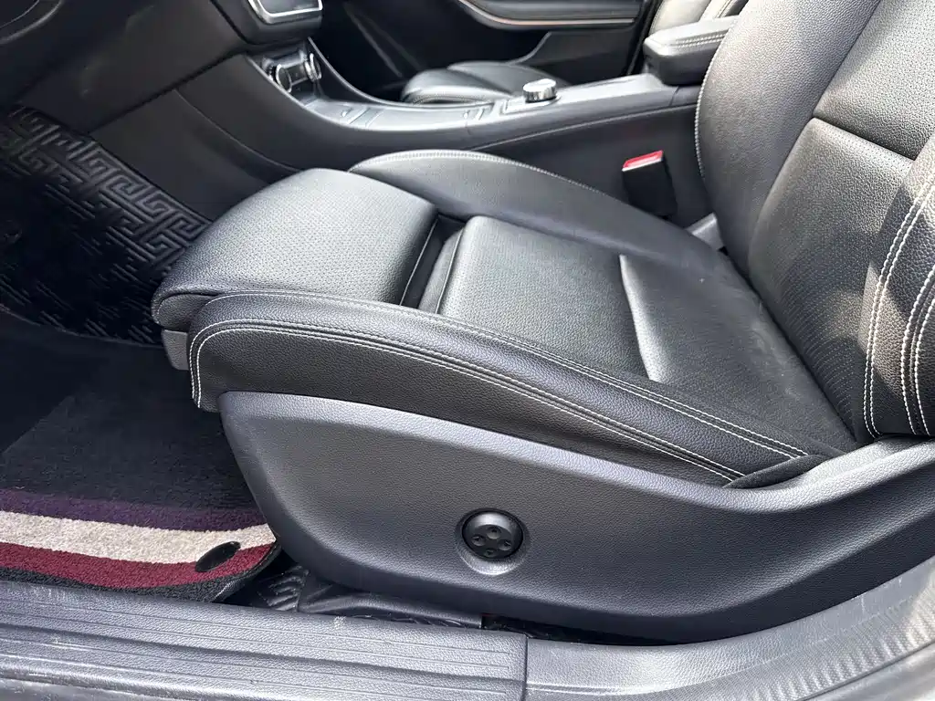 Mercedes-Benz GLA 2018 GLA 200 Dynamic купить на сайте DeffCars