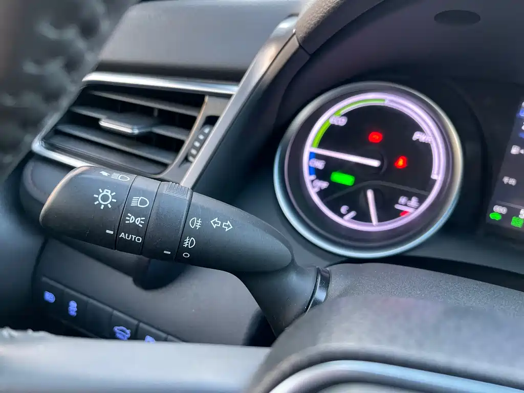 Camry 2021 Dual Engine 2.5HGVP Leading Edition купить на сайте DeffCars