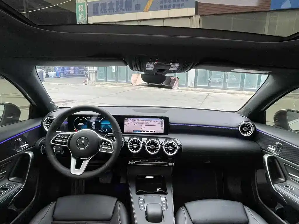 Mercedes-Benz A-Class (Imported) 2022 A 200 Fashion Model купить на сайте DeffCars