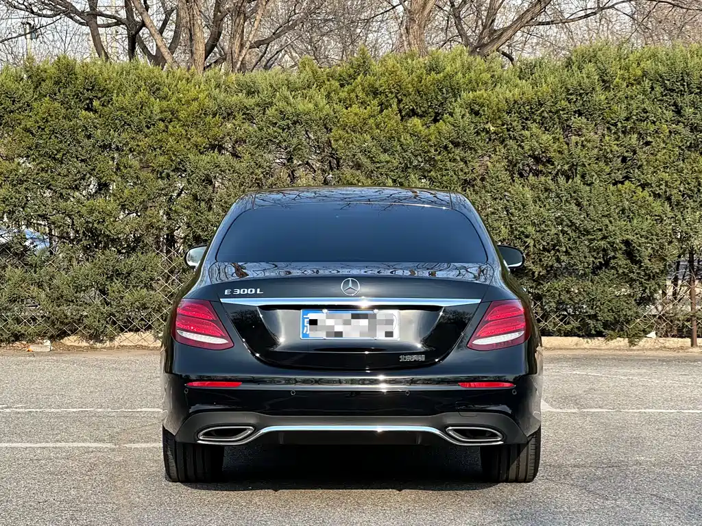 Mercedes-Benz E-Class 2016 E 300 L Sports Luxury купить на сайте DeffCars