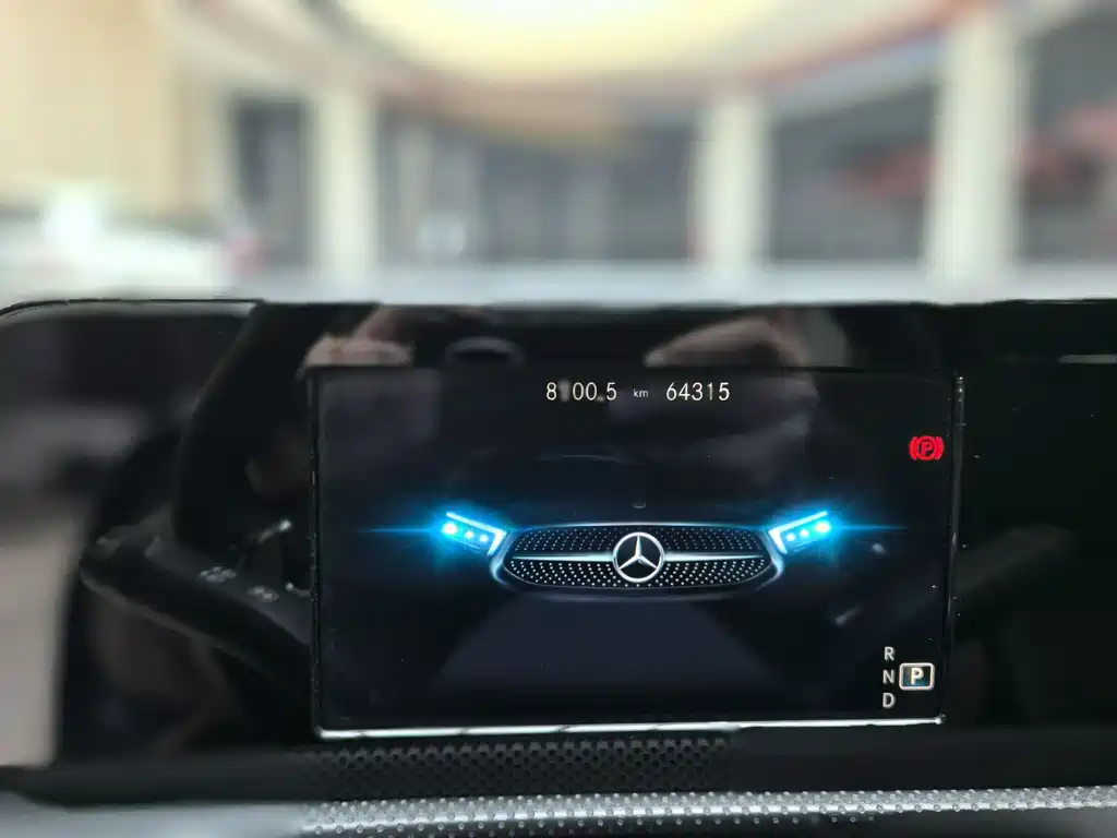 Mercedes-Benz A-Class 2019 A 180 L Sports Sedan купить на сайте DeffCars