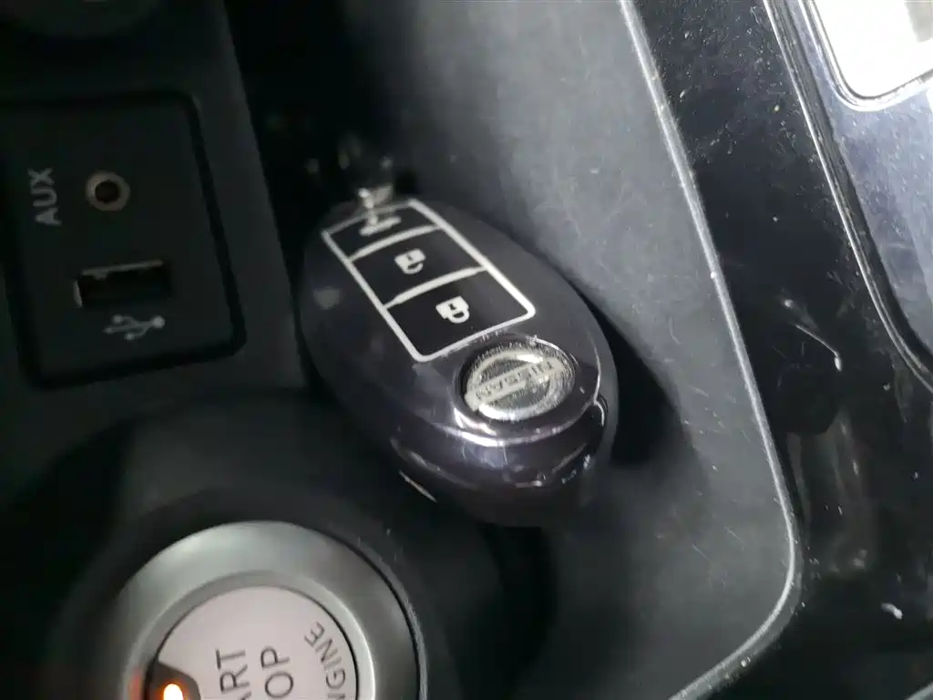 Blue Bird 2016 1.6L CVT Smart Edition купить на сайте DeffCars