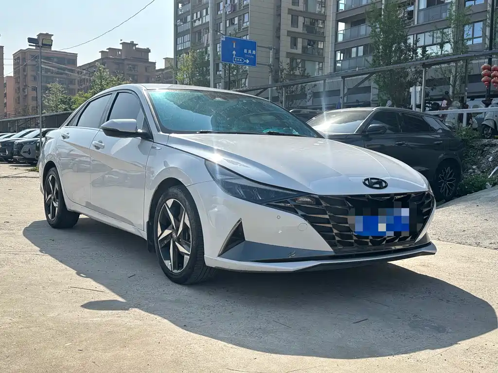 Elantra 2021 1.5L CVT LUX Premium Edition купить на сайте DeffCars