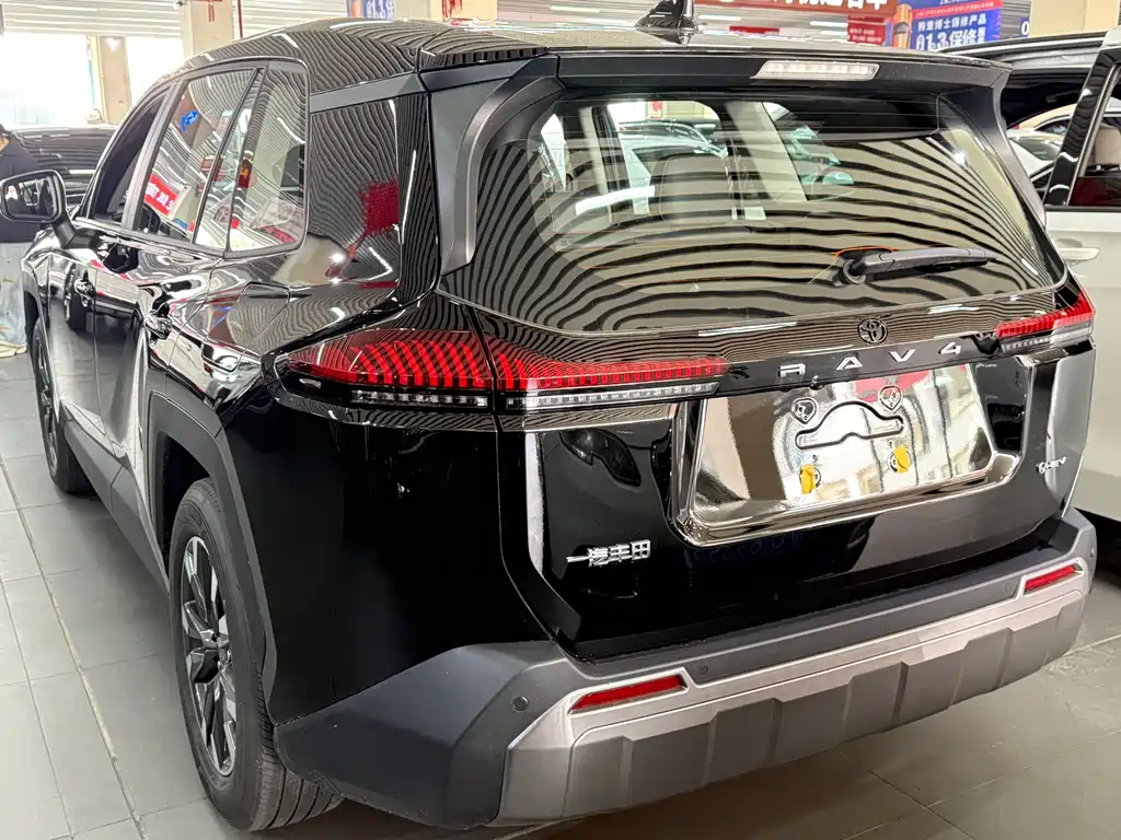 RAV4 Rongfang 2026 Dual Engine 2.0L Two-wheel drive Deluxe Edition купить на сайте DeffCars