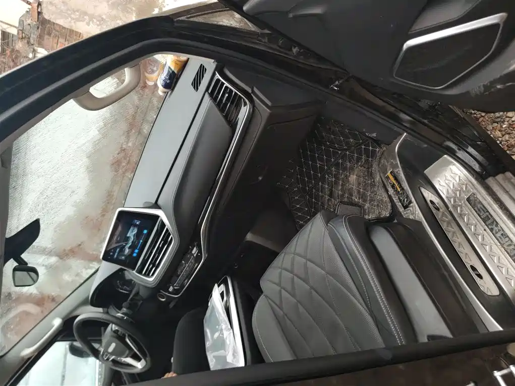 Maxus G20 2023 facelift PLUS 2.0T gasoline automatic luxury version купить на сайте DeffCars