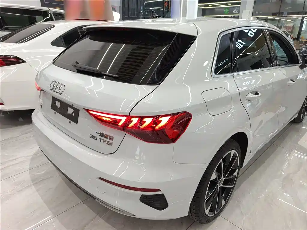 Audi A3 2022 Sportback 35 TFSI Luxurious and Elegant Model купить на сайте DeffCars