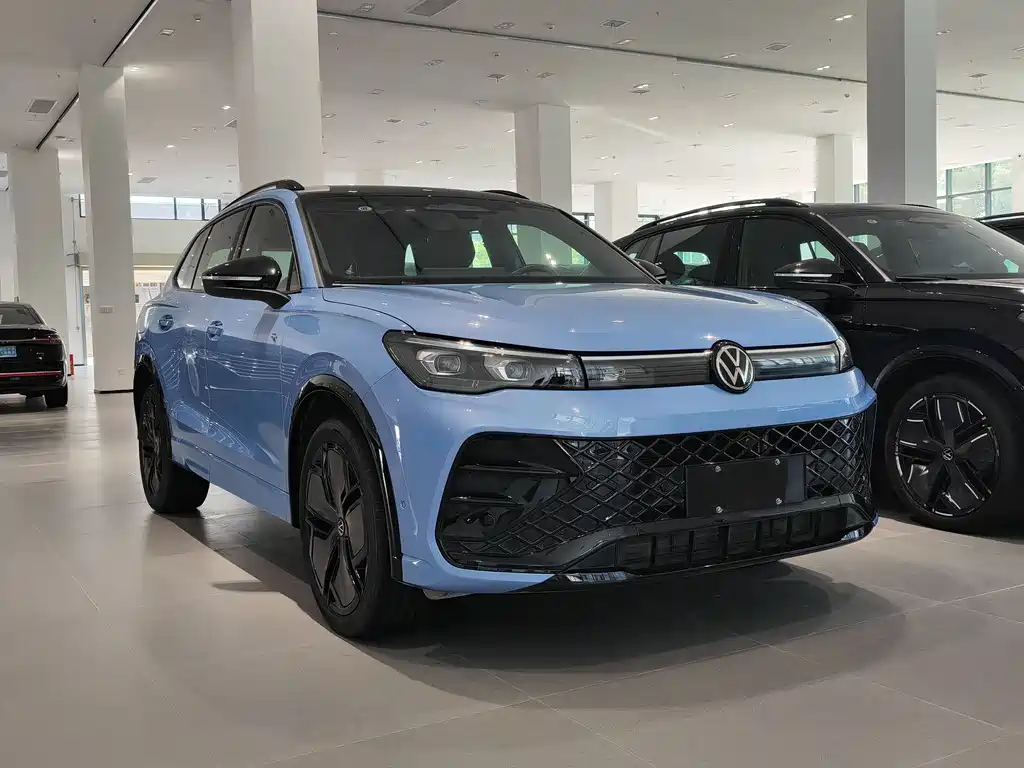 Tiguan L 2024 PRO 330TSI 2WD R-Line Smart Edition купить на сайте DeffCars