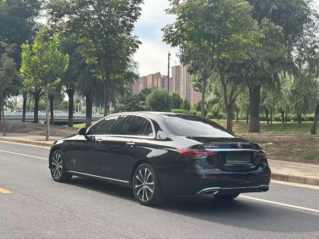 Mercedes-Benz E-Class New Energy 2022 E 350 e L plug-in hybrid sedan купить на сайте DeffCars