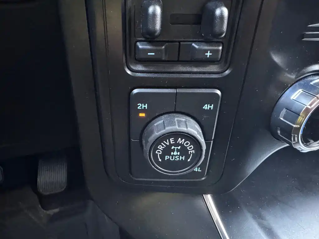 Ford F-150 Raptor 2023 3.5T Raptor купить на сайте DeffCars