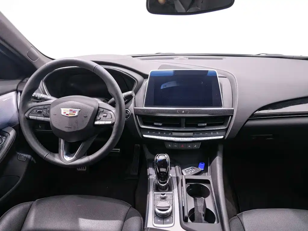 Cadillac CT5 2023 28T Premium Model купить на сайте DeffCars