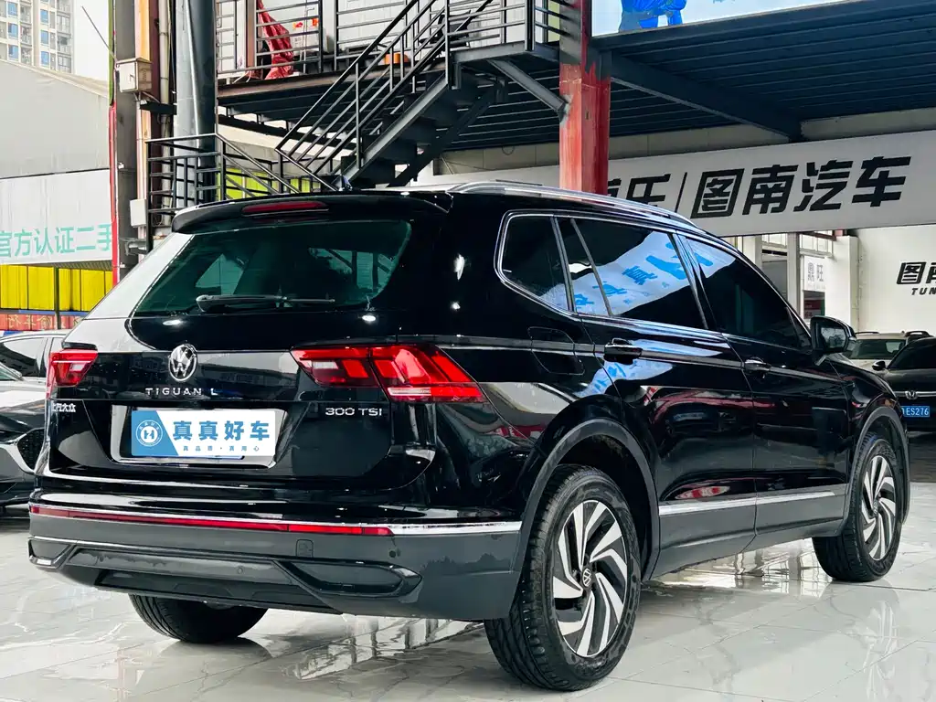 Tiguan L 2024 Outstanding Model 300TSI Automatic Two-wheel Drive Dragon Edition купить на сайте DeffCars