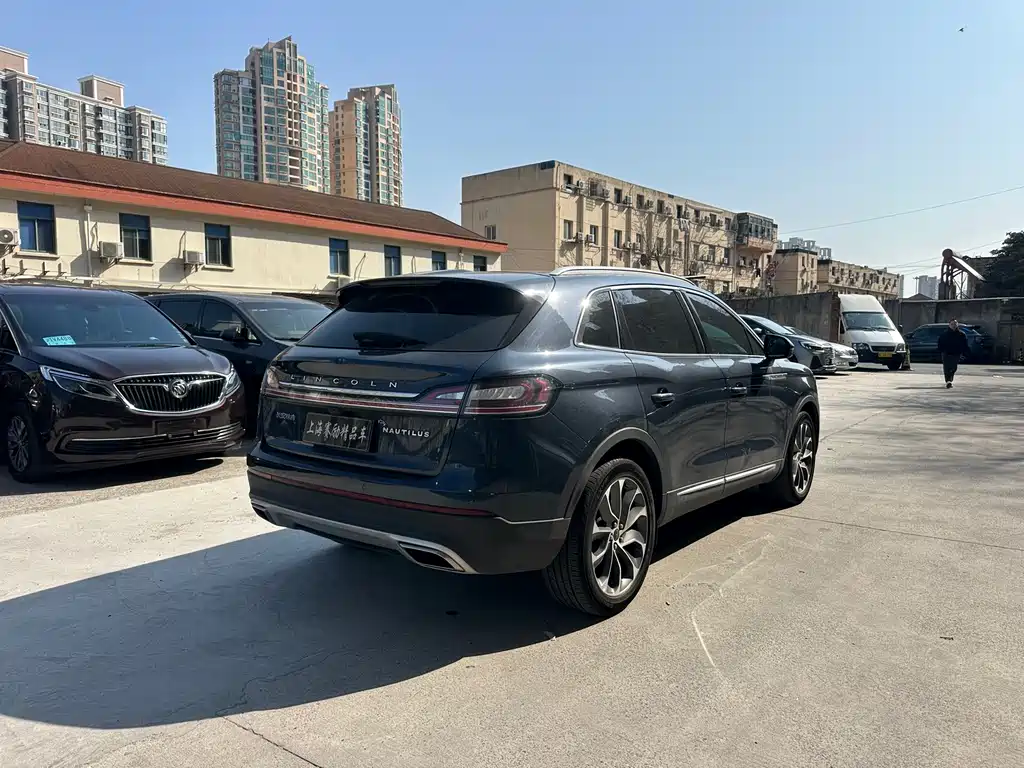 Voyager 2021 2.0T four-wheel drive exclusive edition купить на сайте DeffCars