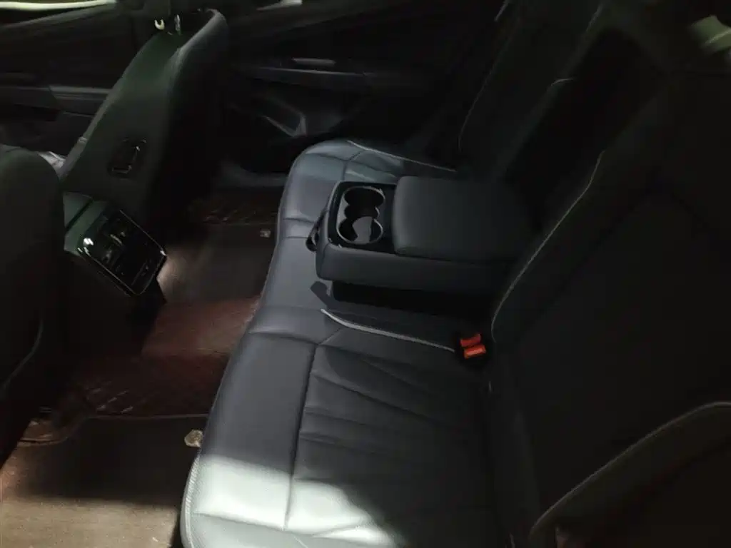 Passat 2024 330TSI Star Elite Edition купить на сайте DeffCars