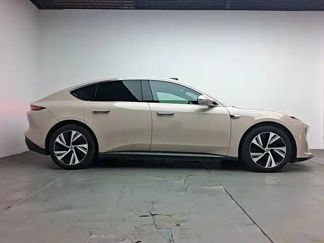 NIO ET5 2022 model 75kWh купить на сайте DeffCars