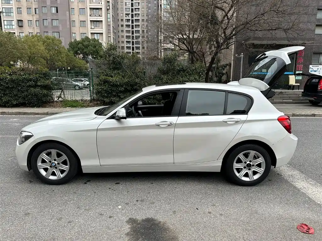 BMW 1 series imported 2013 facelift 116i urban model купить на сайте DeffCars