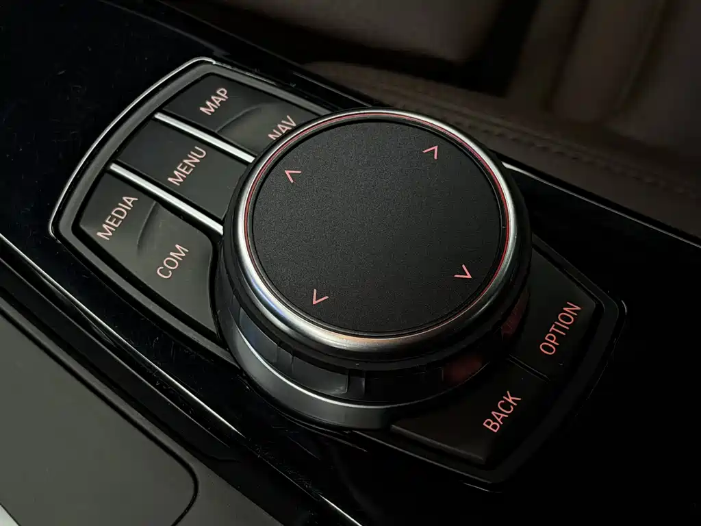 BMW 3 Series 2019 320Li Fashion Model купить на сайте DeffCars