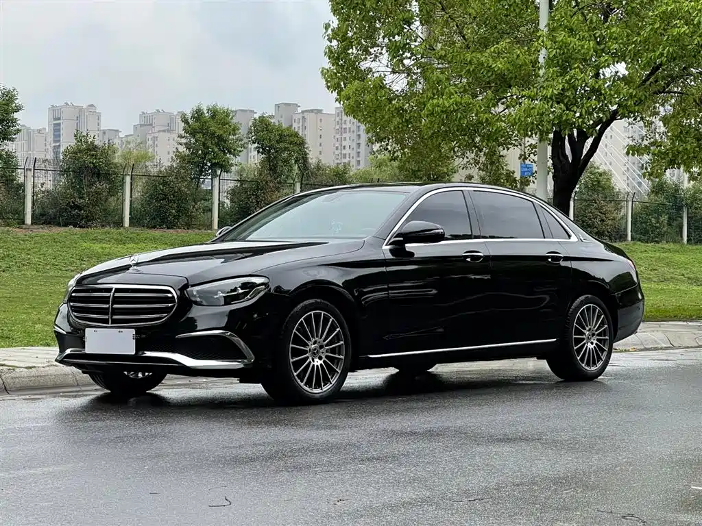 Mercedes-Benz E-Class 2023 facelift E 260 L купить на сайте DeffCars