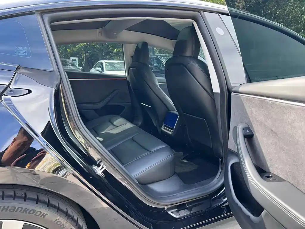 Model 3 2023 long-range all-wheel drive version купить на сайте DeffCars